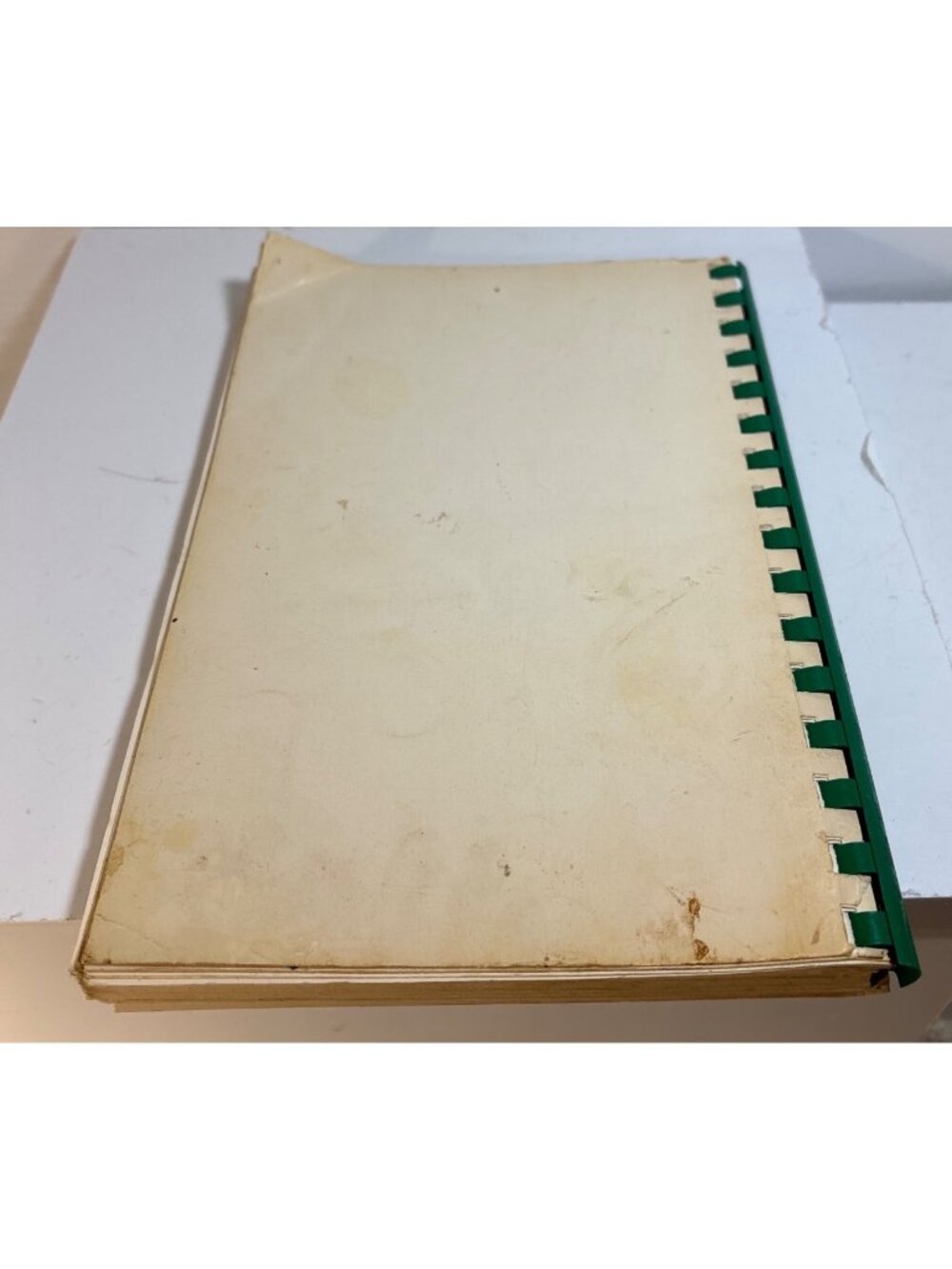 Pick Of The Crop Cookbook Canadian Tobacco Grower Recipes Spiral Bound 1982 - Picture 5 of 5